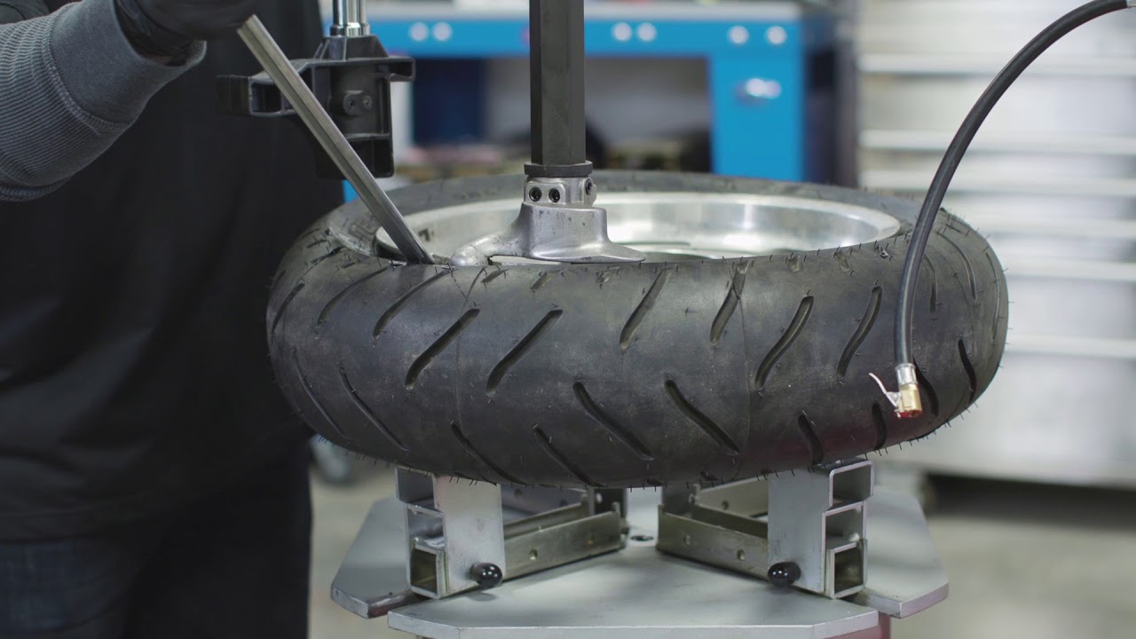 K&L MC680 TIRE CHANGER