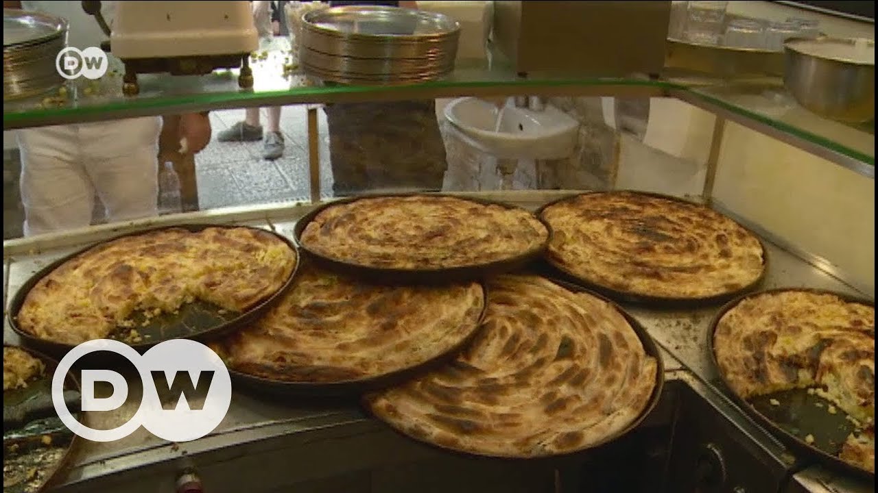 Bosna-Hersek'te bir Türk lezzeti: Börek - DW Türkçe