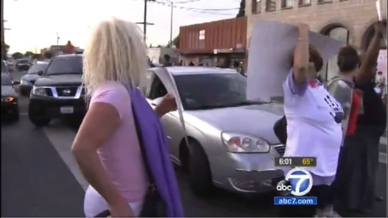 Leftist activist tricks