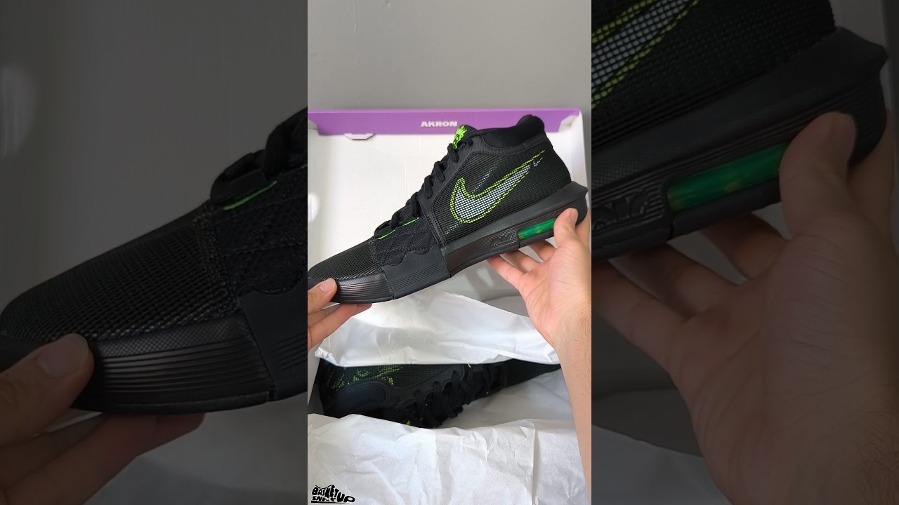 Nike LeBron Witness 8 