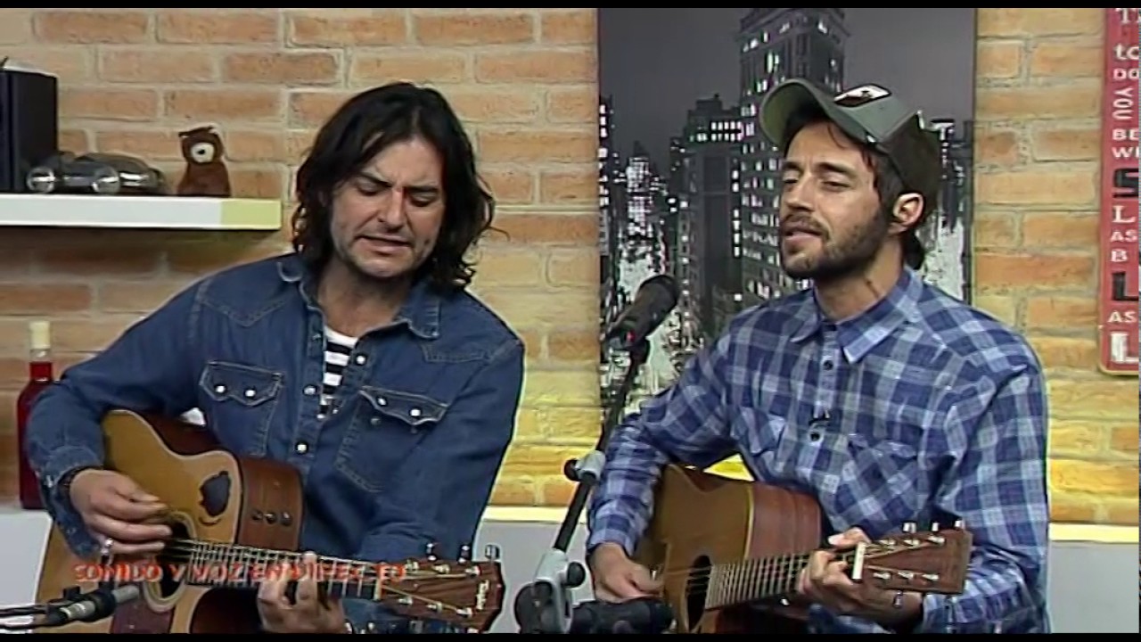 Actuación de Santero y los Muchachos en V7 Show (21-02-2017)