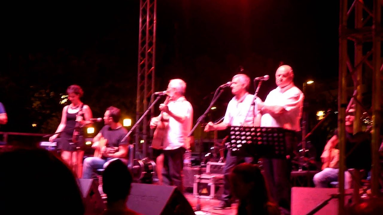 I cantori di Monte Sant'Angelo con Peppe Totaro e Marta dell'Anno - by Ethos
