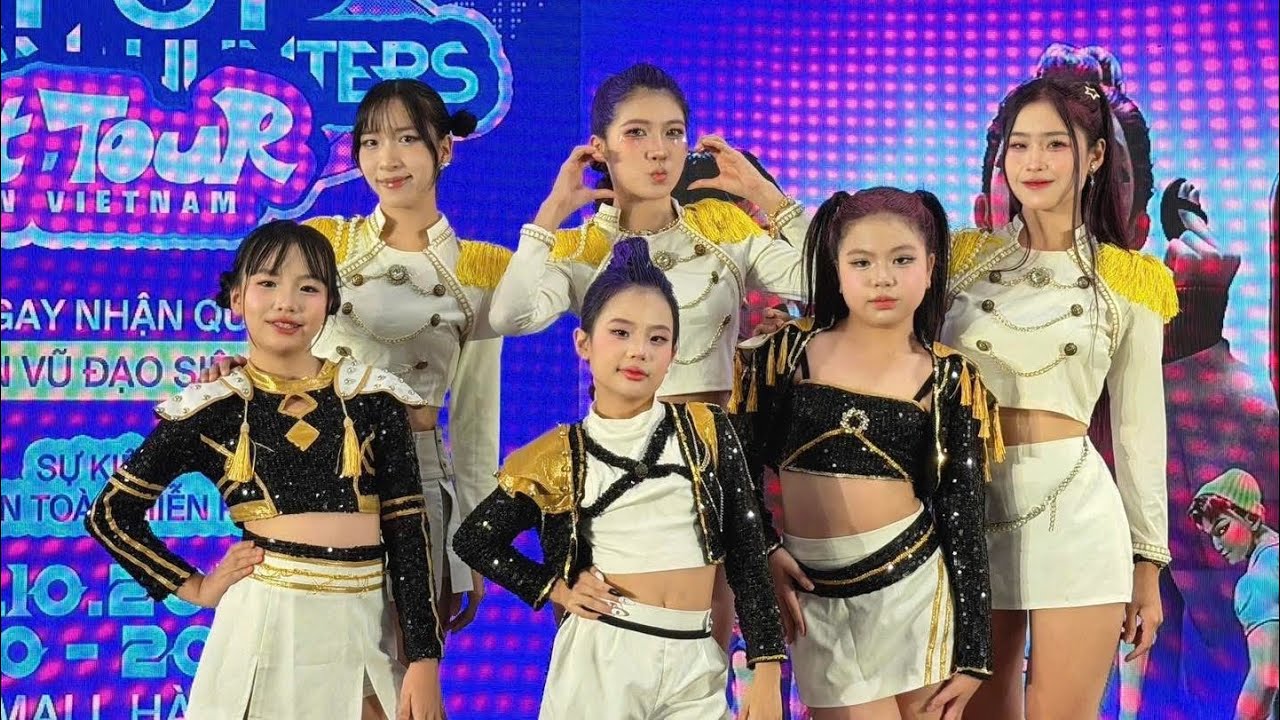 💥❤️Golden song of a million heart/Little Huntrix explodes into dance with big Huntrix💃🏻