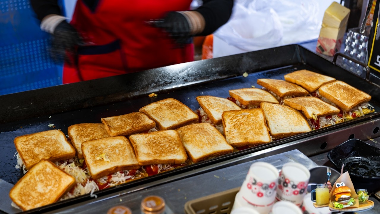 🇰🇷 Korean Street Food - 7AM OPEN! ONLY 3 Hours, FAMOUS Myeongdong Hamburger Toast