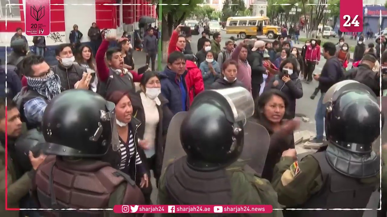 Arrests, tear gas and violent clashes continue in La Paz