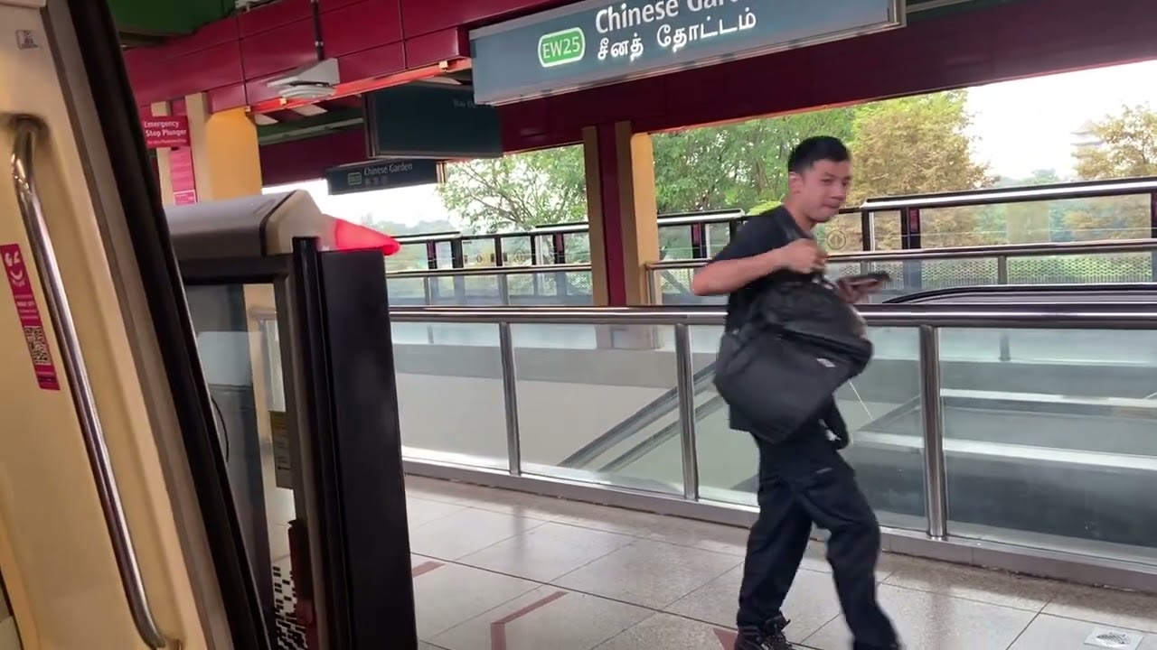 East West Line (C151) EW26 Lakeside to EW24 Jurong East