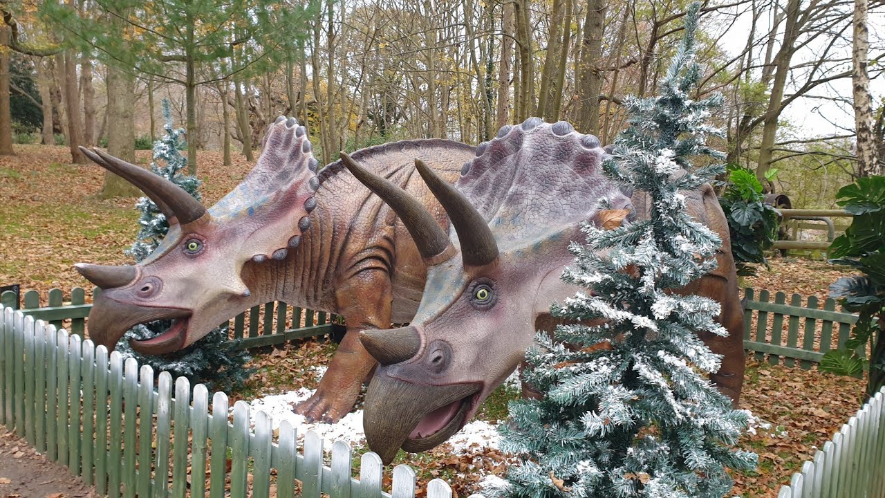 Painshill park Christmas Event 2021 Snowsaurus Dinosaurs, Crystal Grotto & Full Park Tour, Cobham UK