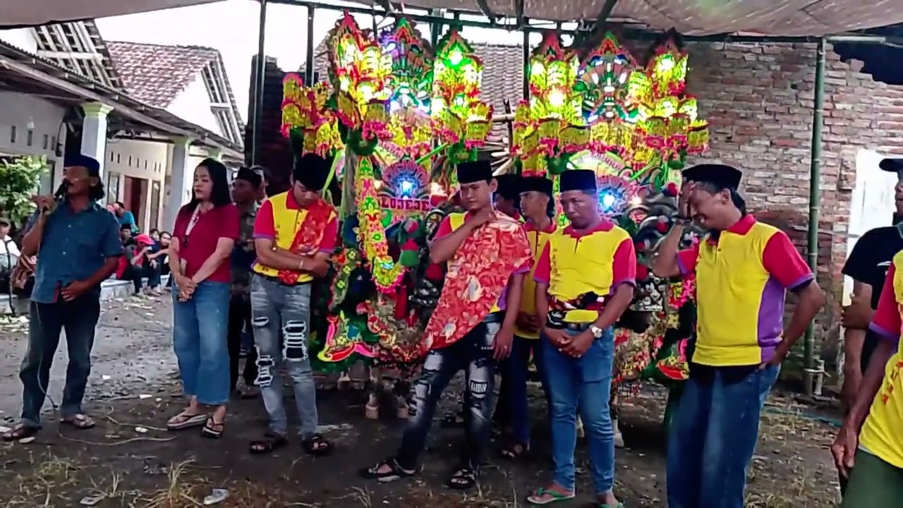 kuda Kencak sinar muda lojejer pimp: p.suyoto lojejer live mumbulsari pernikahan 13/01/25