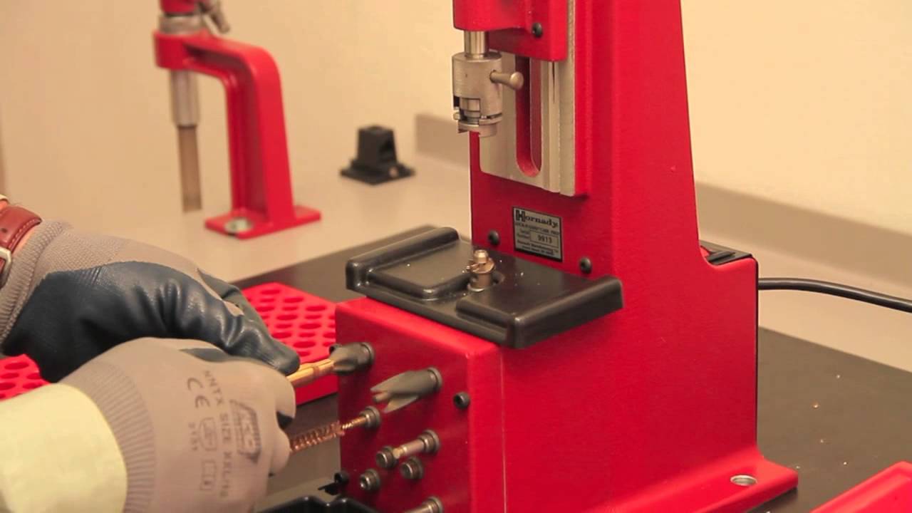ELITE AMMO: La preparazione del bossolo