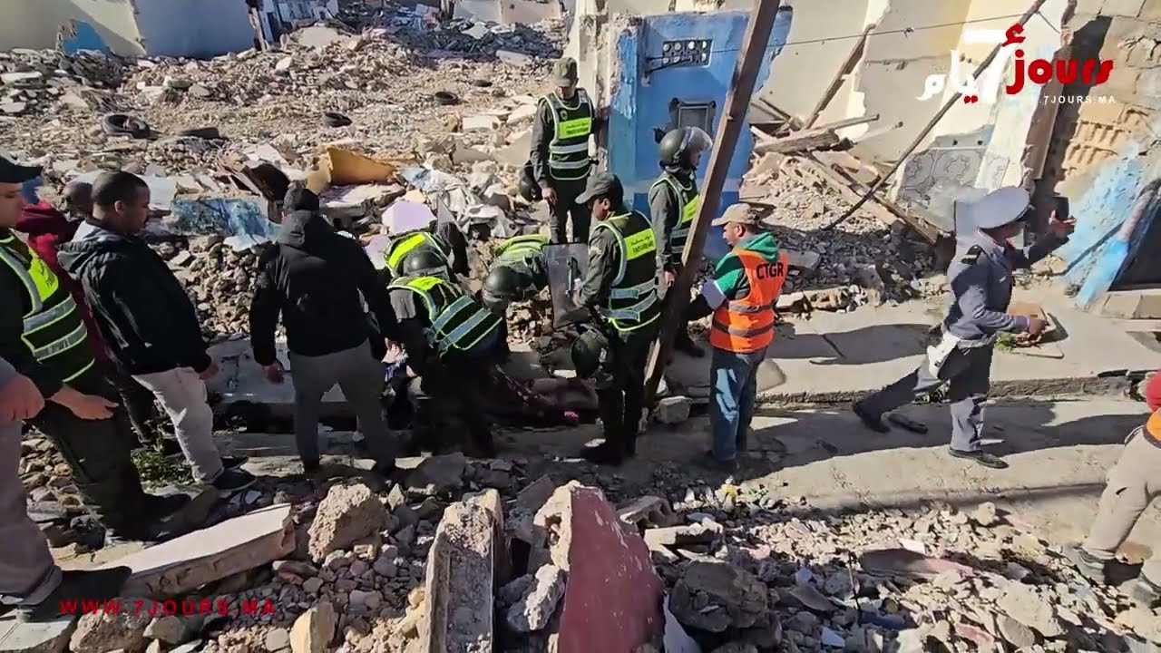القوة العمومية تُنفذ حملة هدم في دوار الحجر