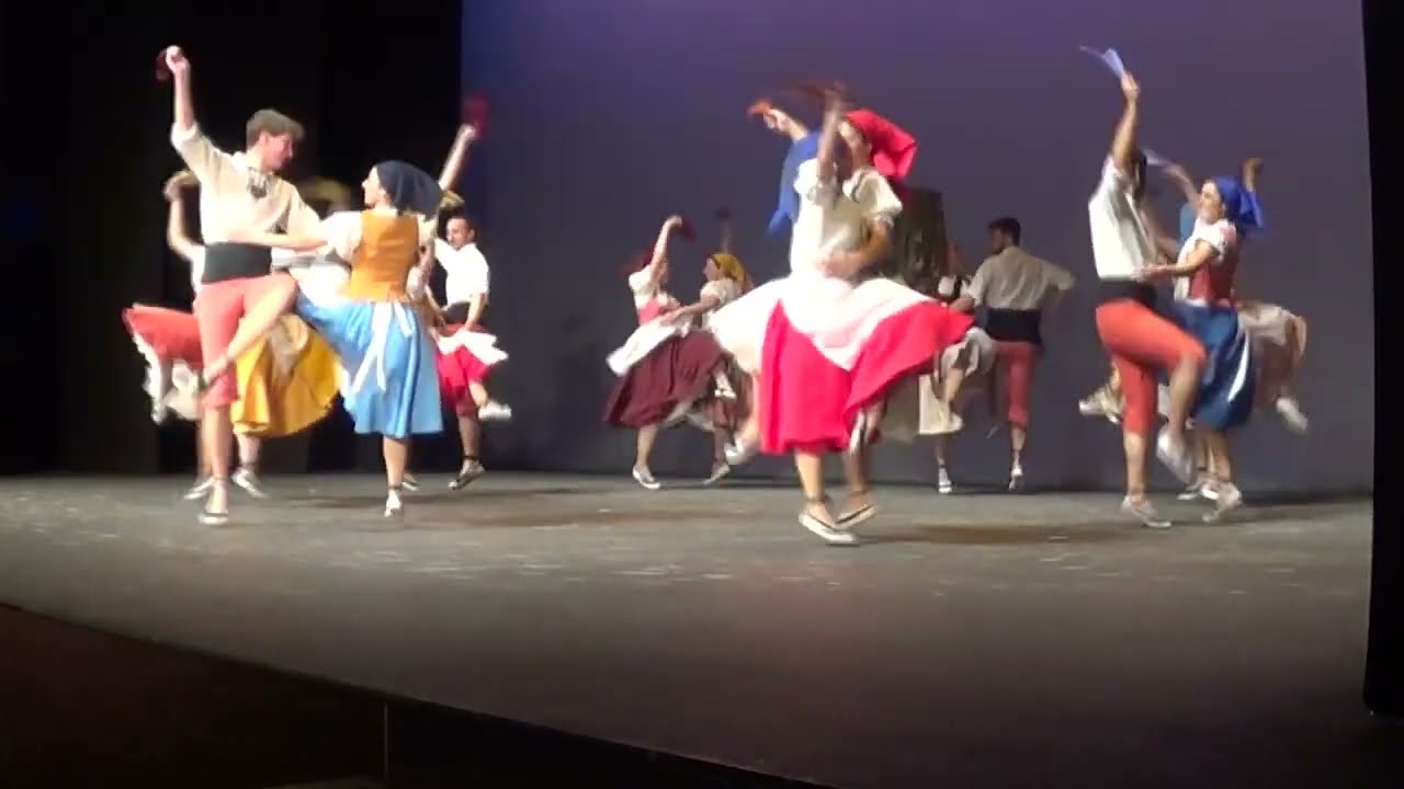 FARANDOLA CANÇÓ D'AMOR I DE GUERRA - Cos de Dansa