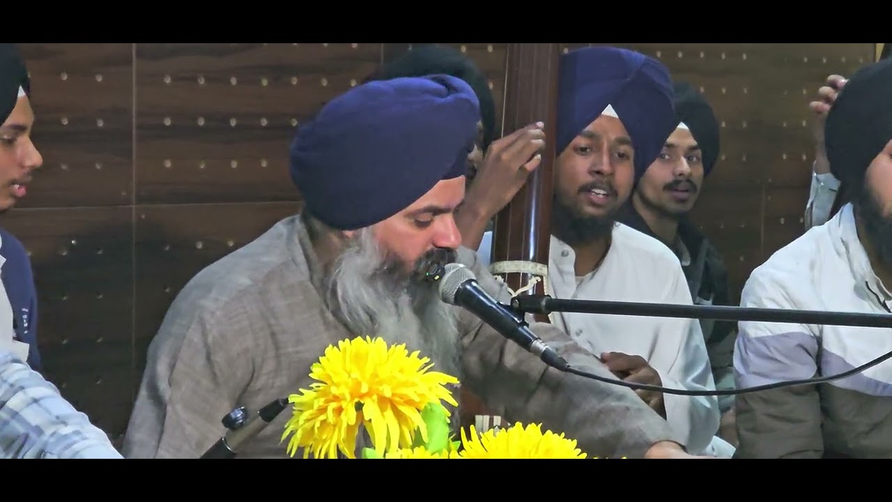Kirtan hazri Dr Jatinder singh with me tabla sewa saheed sikh missionary college amritsar 