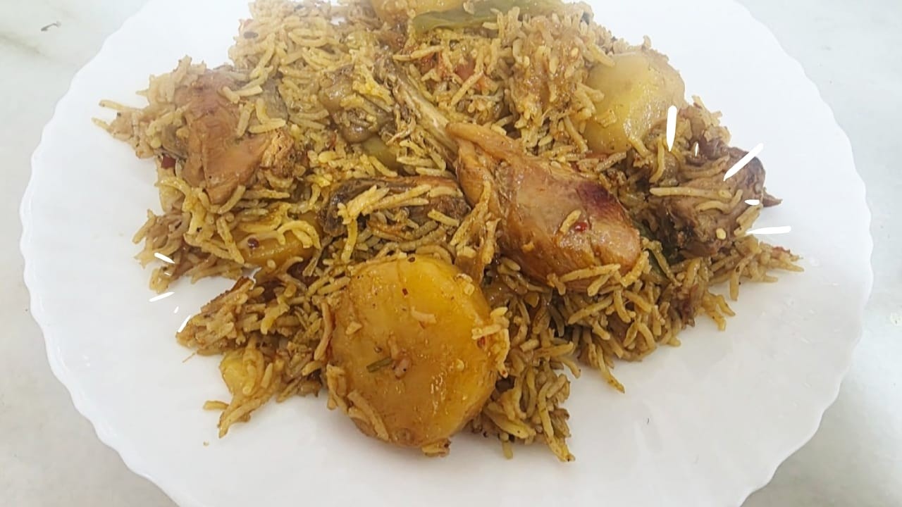 Aloo Chicken Pulao Recipe #uniquerecipe #ramdankareem2026 | SKT Street Food