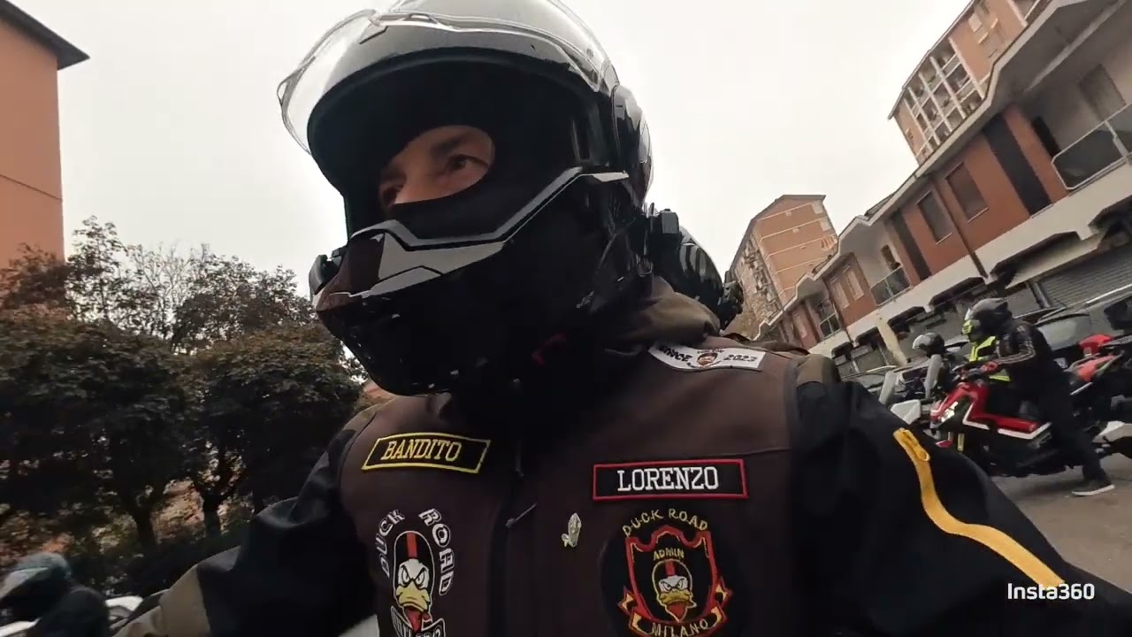 SCOOTER : GITA AVVENTURA SUL LAGO DI ISEO ,  INVADIAMO MONTE ISOLA