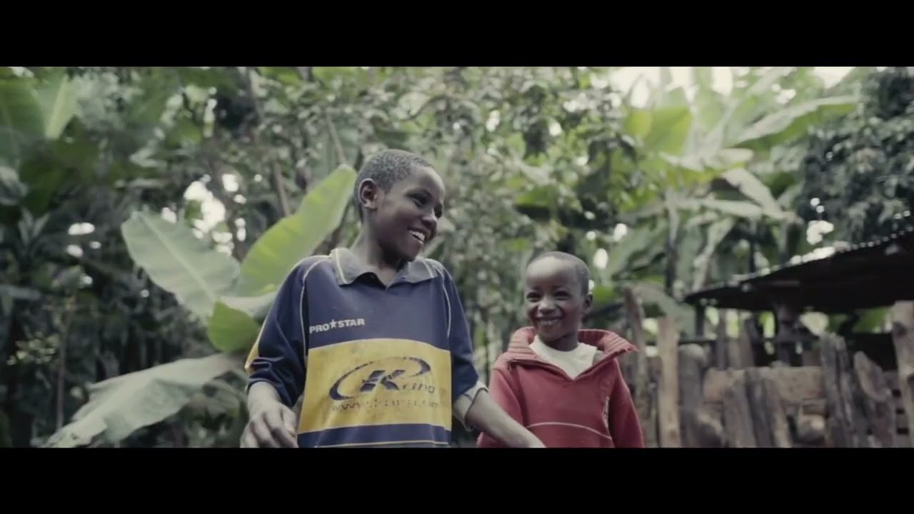 ECOM Group - Behind The Scenes:  Growing Innovators, Fostering a Culture of Innovation. Worldwide.