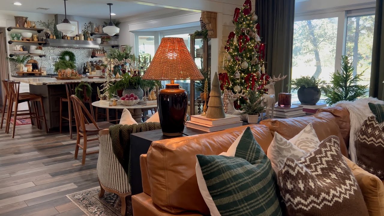 Step Inside This Magical Holiday House