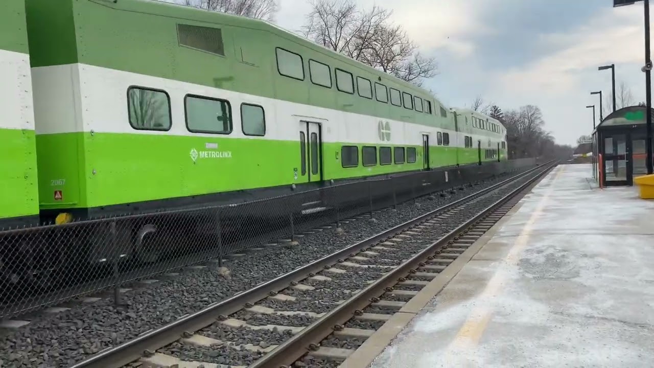 GO AND VIA RAIL TRAINS IN ACTION AT ROUGE HILL GO (LAKESHORE EAST)