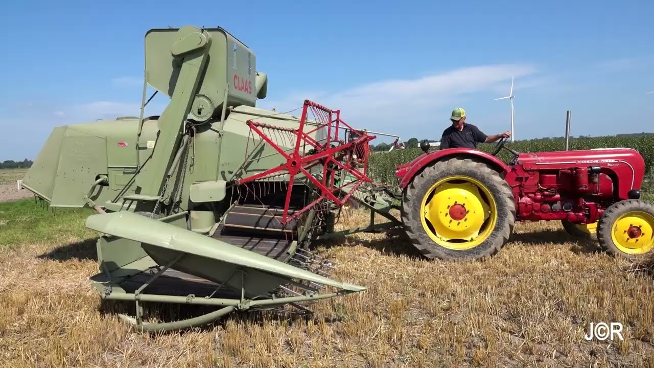 Martinus Riepma. Zomergerst combinen met  getrokken maaidorser Claas Super Automatic, Porsche Master