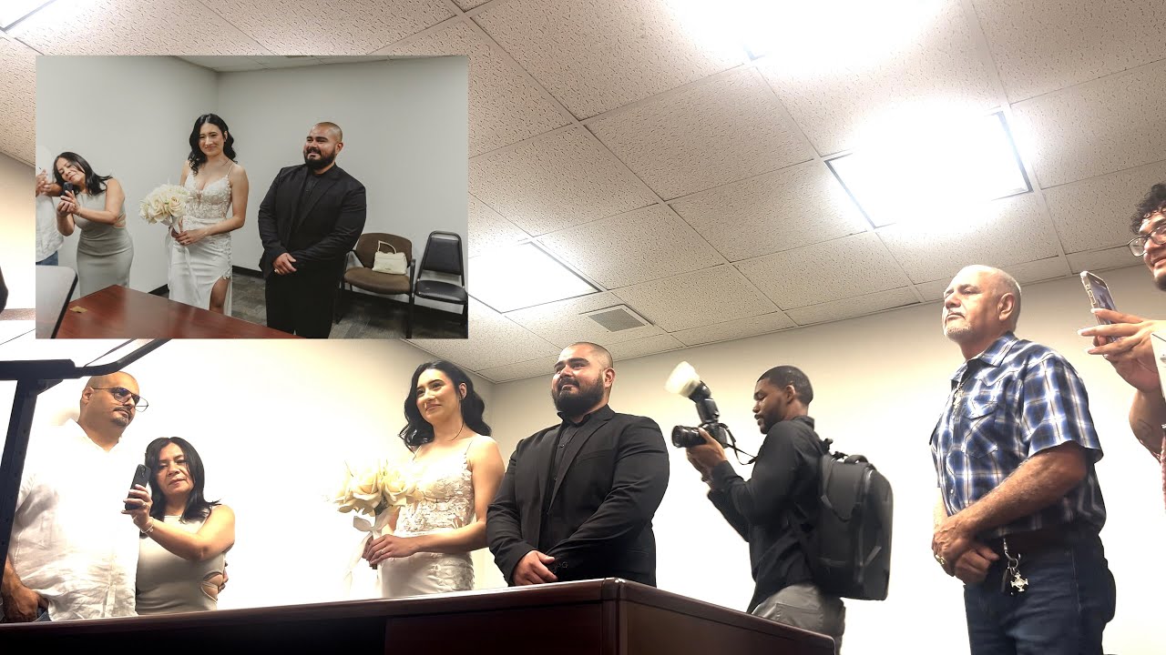 Photographing Couple at Marriage Court | What to Expect | Chicago City Hall