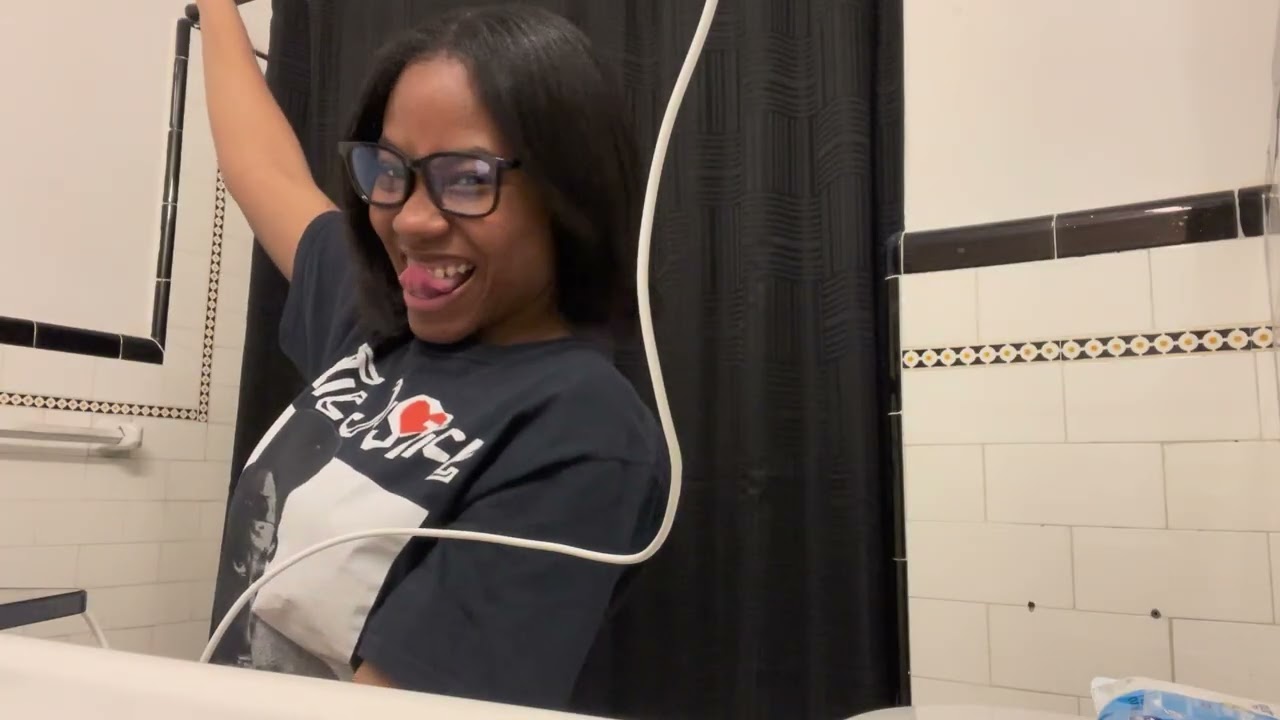 First vid Q&A (get to know me) #newyear #firstvideo #trending 