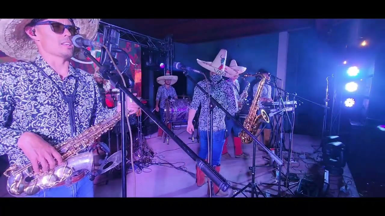 Conjunto S-teron 69 ...7 leguas ( 2025 live)