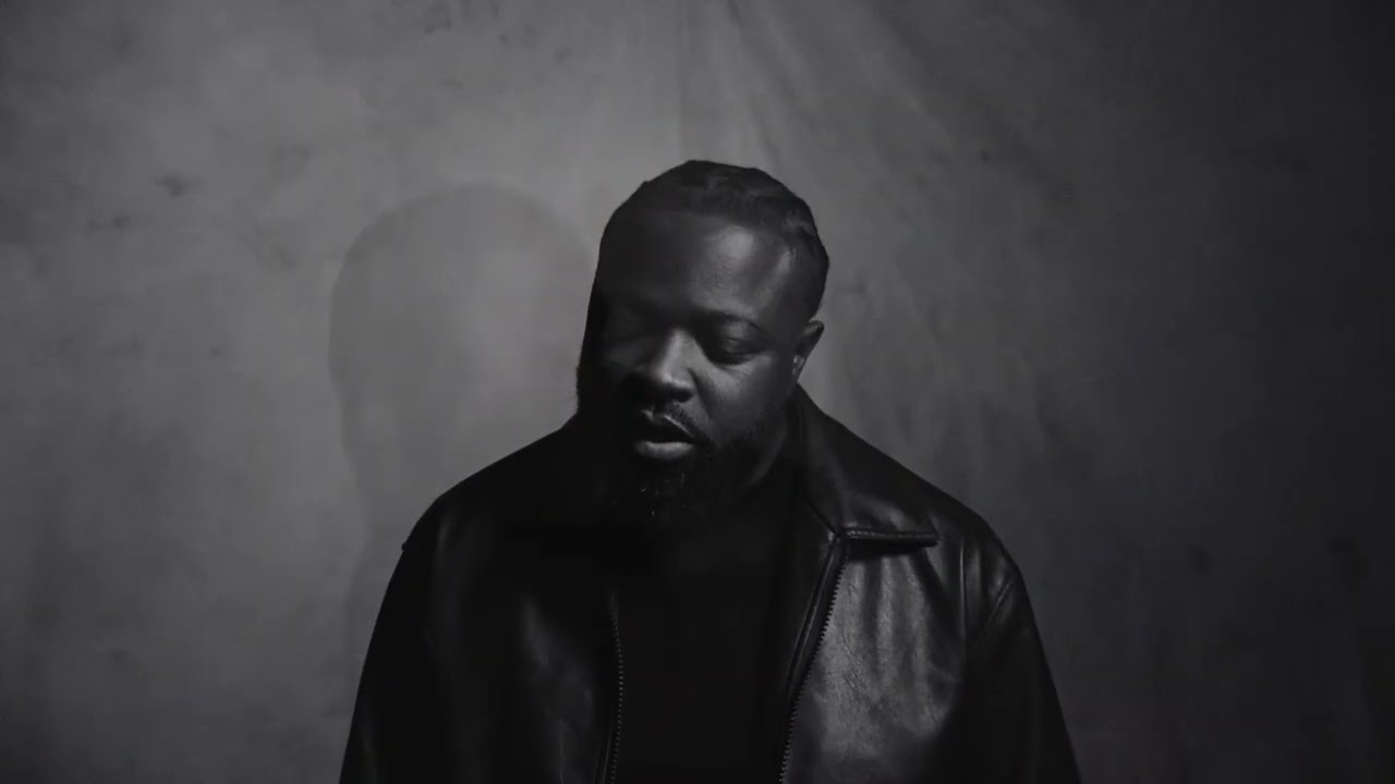 EAN - Lay it On Me (Official Visualizer)