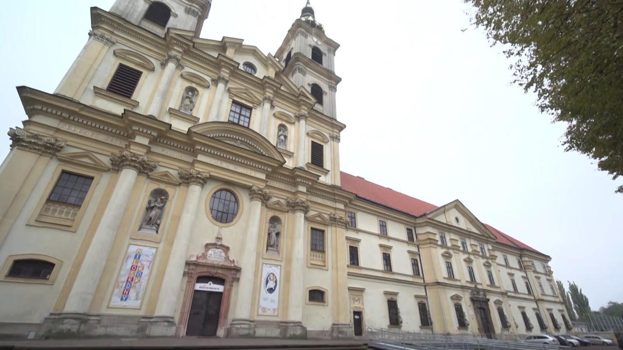 Pohreb don Ernesta Macáka