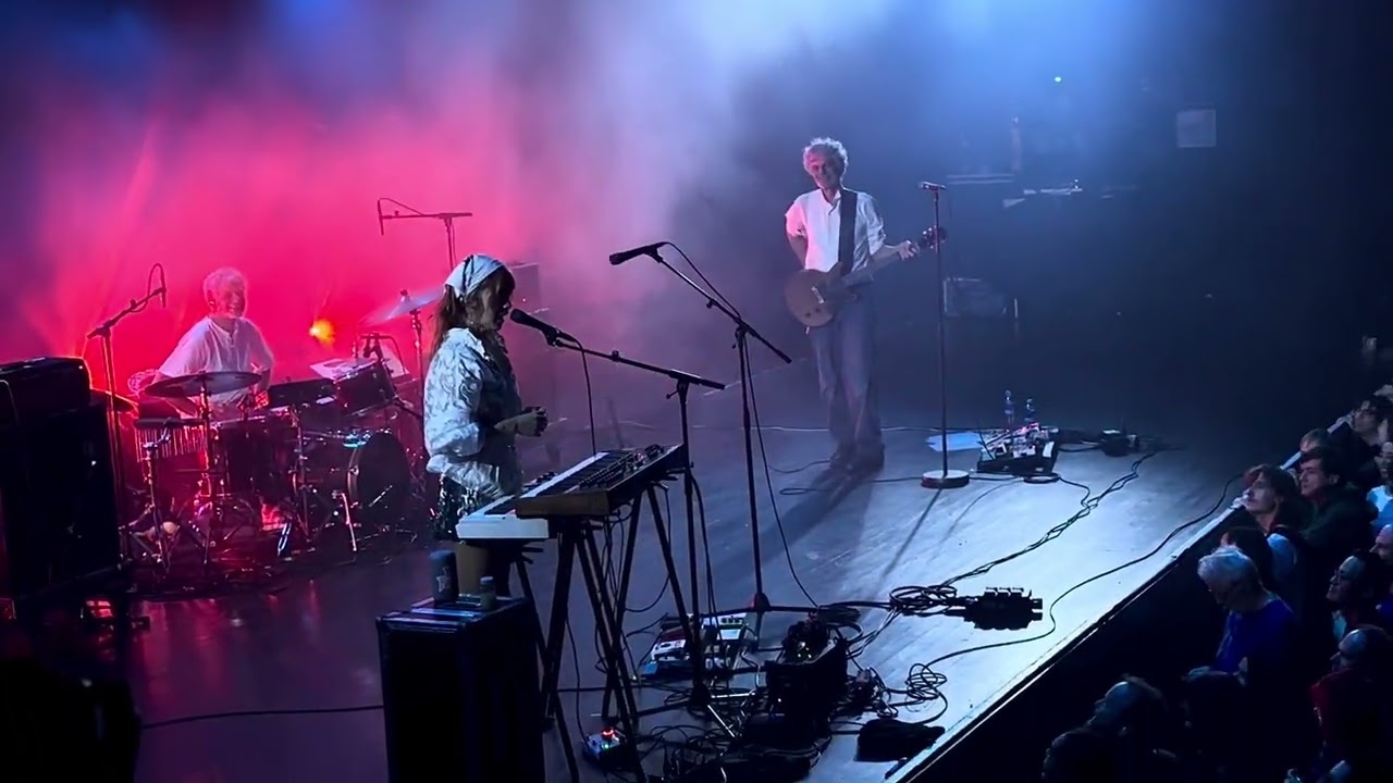 Blonde Redhead - For the Damaged Coda LIVE for the first time, Utrecht 2026