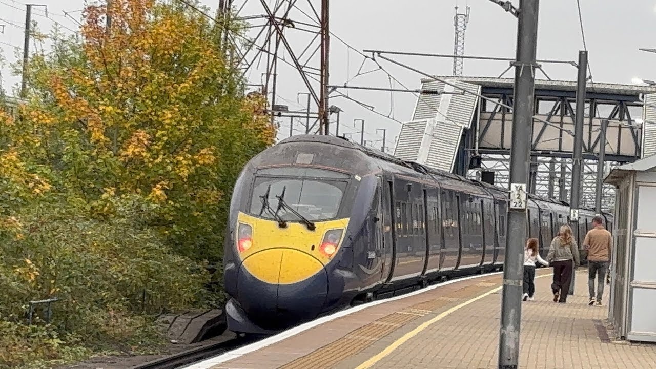 Train spotting in Ashford international 11/10/25.