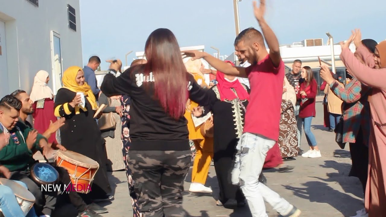 🇹🇳 ونحن على الطريق .. بمناسبة المولد النبوي الشريف .. الكل يحتفل متجها لمدينة القيروان
