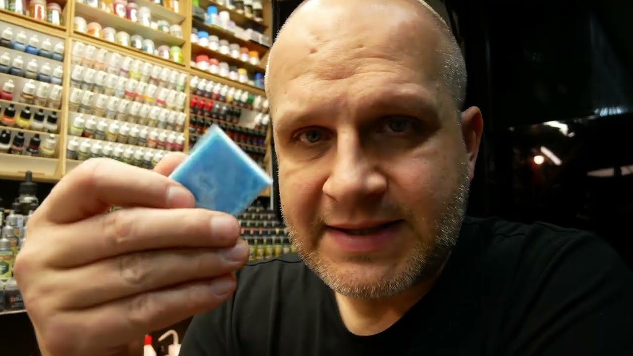 Efekty drukowania 3D oraz kombinowany, stabilny stolik do grania