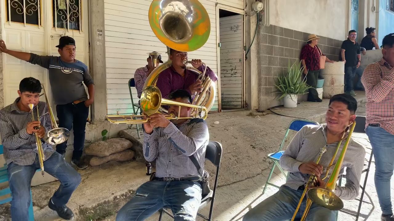 Y es la peral 🍐🤟🏼 Al Estilo guerrerense🔥