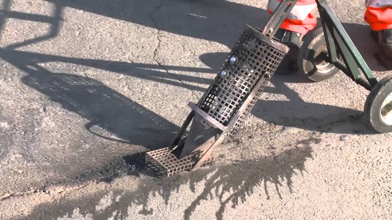 Rissesanierung mittels HPS bzw. FHPS System - AS Asphaltstraßensanierung GmbH