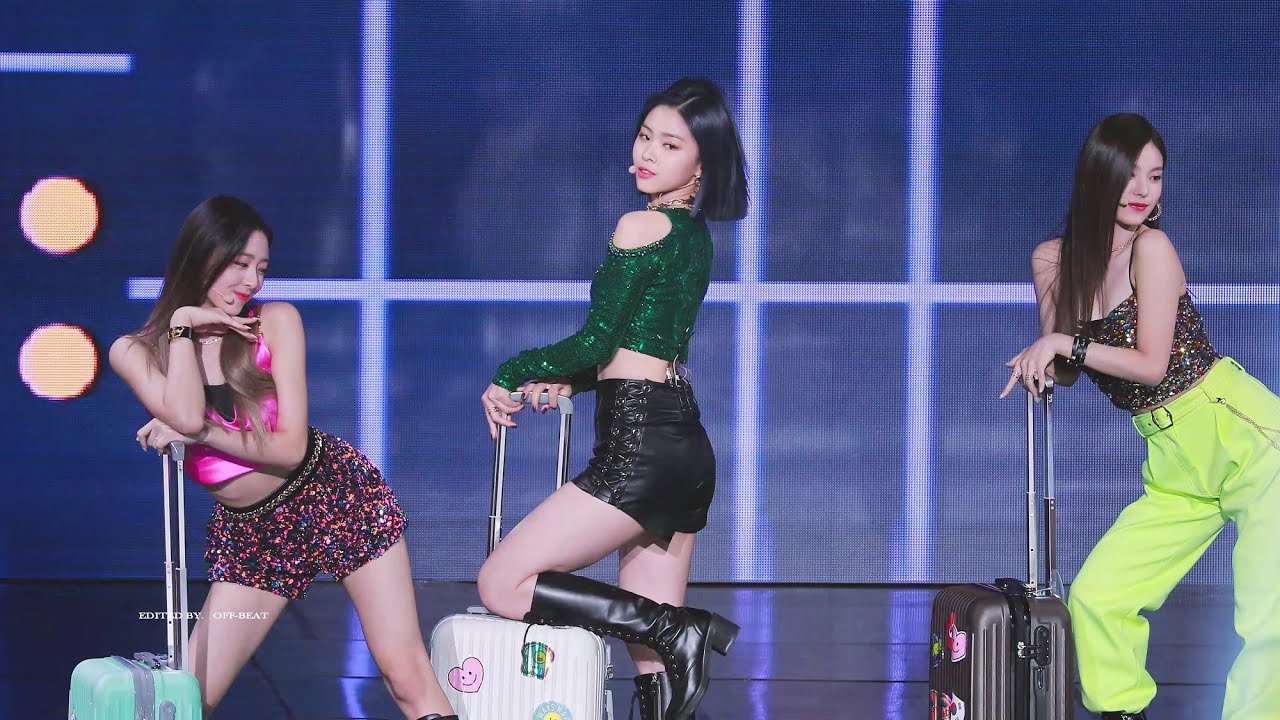 200108 ITZY 류진 직캠 [4K] 달라달라 있지 RYUJIN FANCAM @GMA