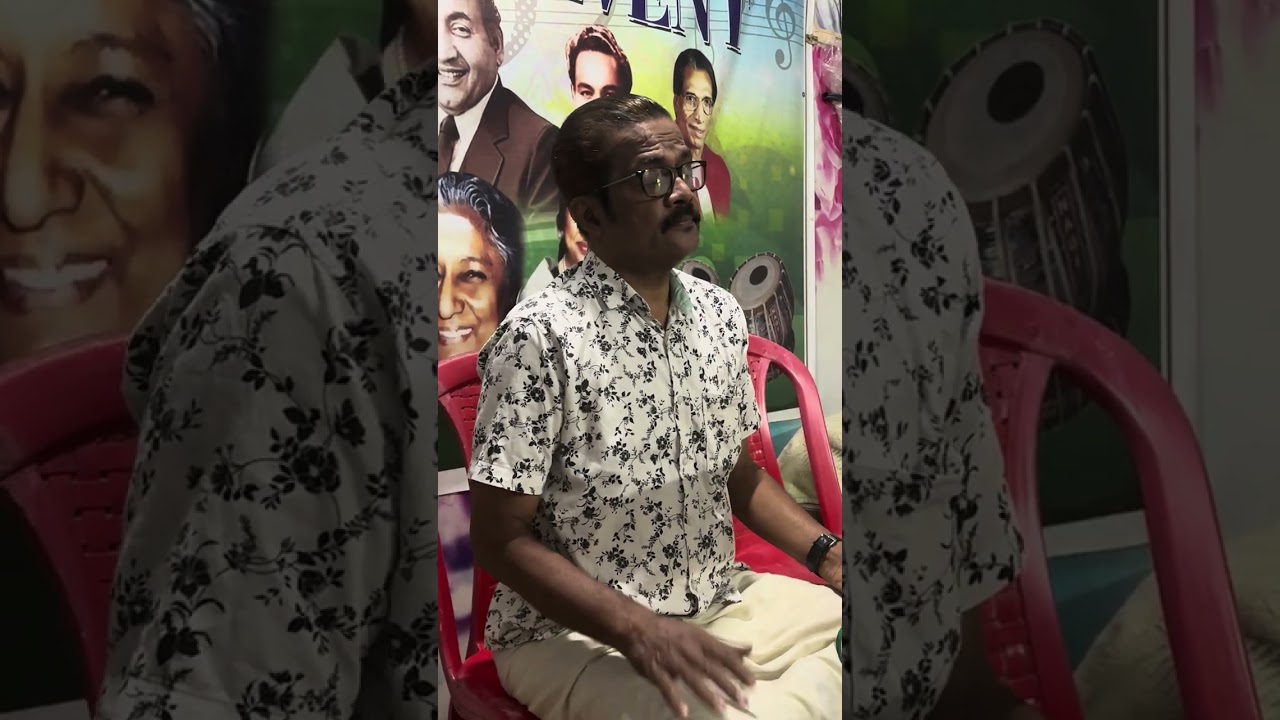 വാതിൽ തുറക്കുനേ കാലമേ sung by @Singersukkarno 