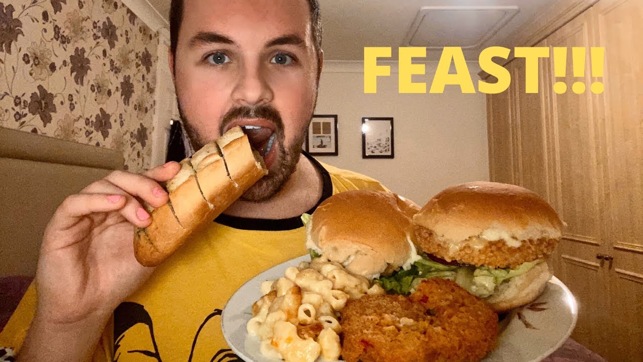 UK MUKBANG/ CHICKEN BURGERS, TRIPLE CHEESE MAC & CHEESE & GARLIC BREAD