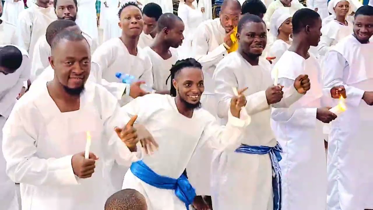 The descending ceremony of maleka on trance