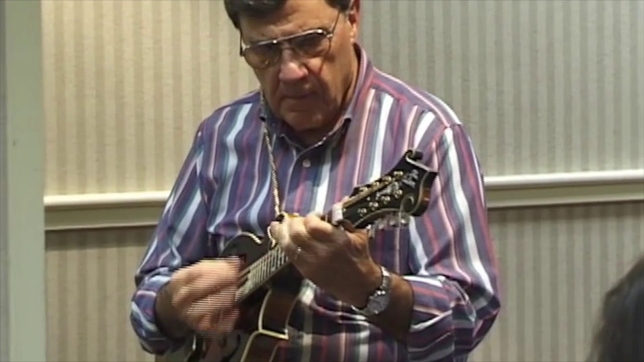 David Grier, Richard Starkey, and Herschel Sizemore jam, Roanoke Bluegrass Weekend 1999