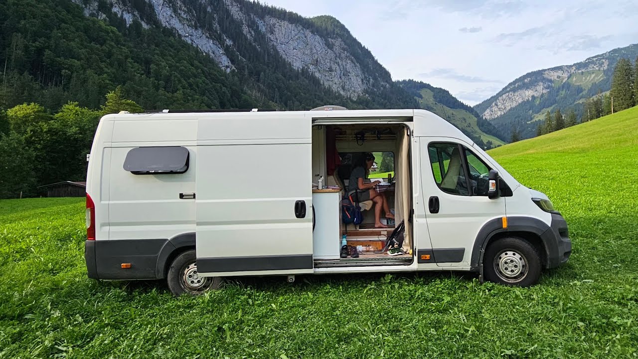 DIN DUBĂ ÎN AUTORULOTĂ. Cât de greu e să faci o conversie Do it YOURSELF? #campervanlife