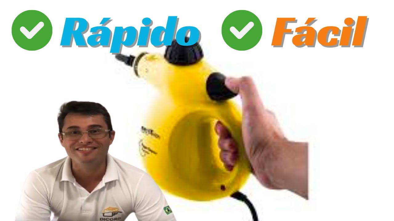 Usando o Vapor Express Britânia para limpar o banheiro.