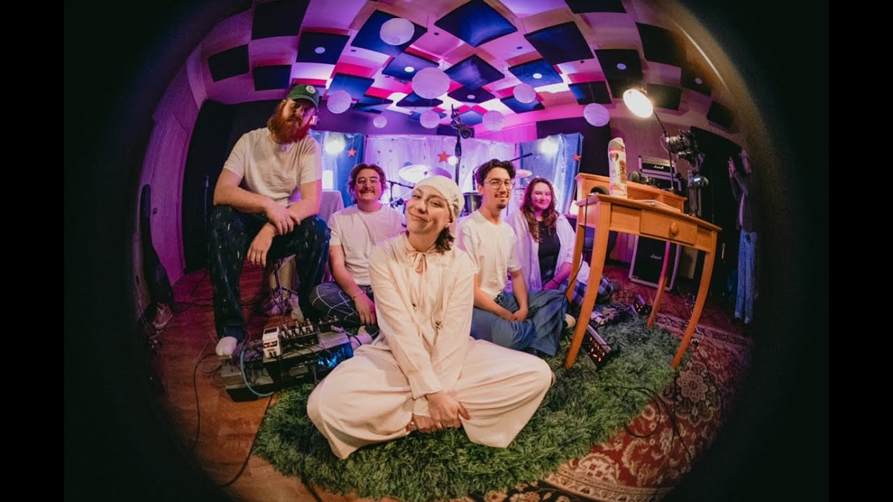 Daydream - anni xo (NPR Tiny Desk Contest 2025 Submission)