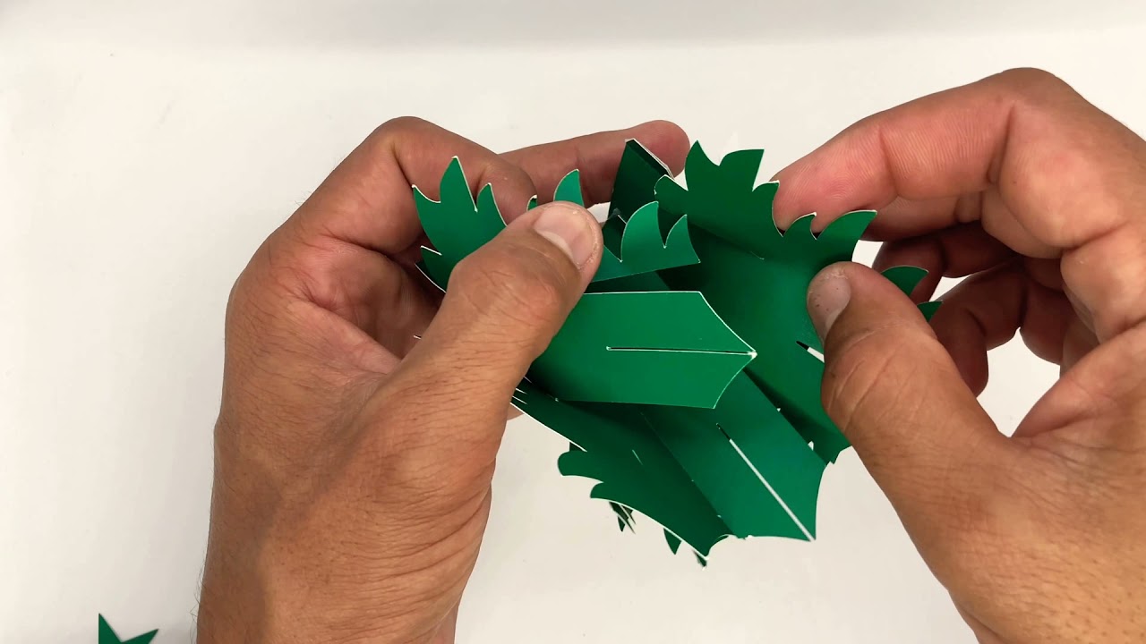 DIY - Pop up Christmas Tree Card - Assembly instructions.