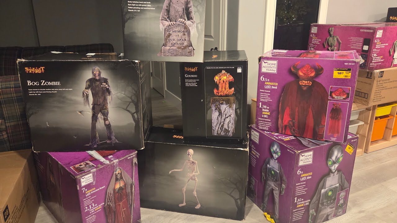LIVE Setting up 7 animatronics!