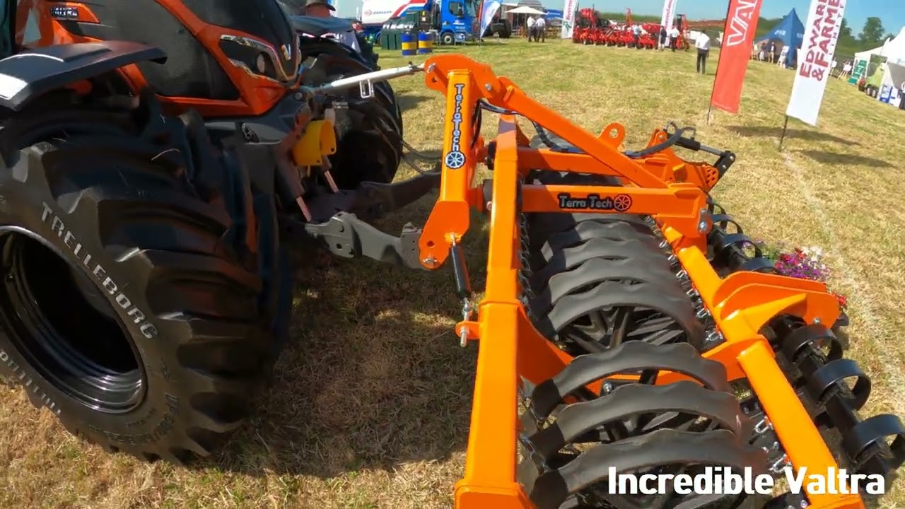2022 Valtra N175 70th Versu Burnt Orange 4.9 Litre 4-Cyl Diesel Tractor (165 / 201 HP)