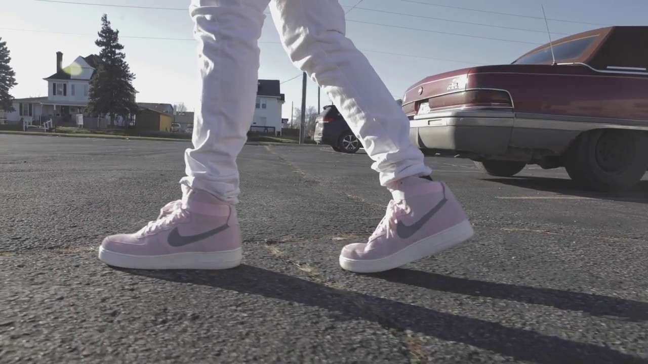 VERSACE - TRAPAHOLIC (OFFICIAL MUSIC VIDEO)