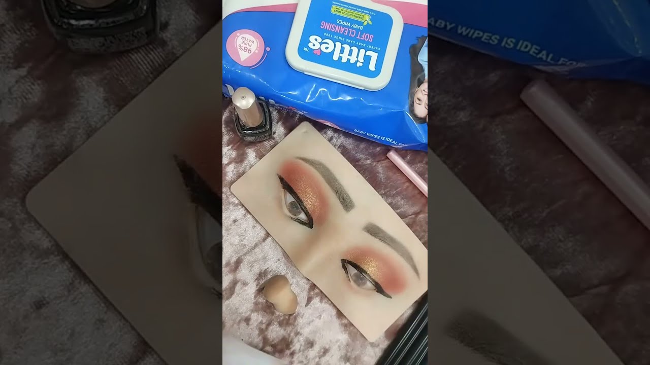 Simple  makeup for beginners