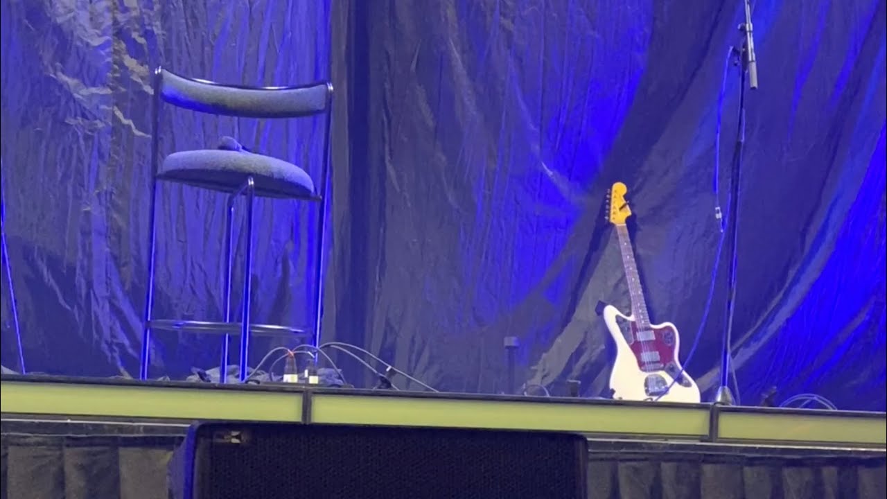 conan gray melbourne found heaven on tour (nearly) full qna