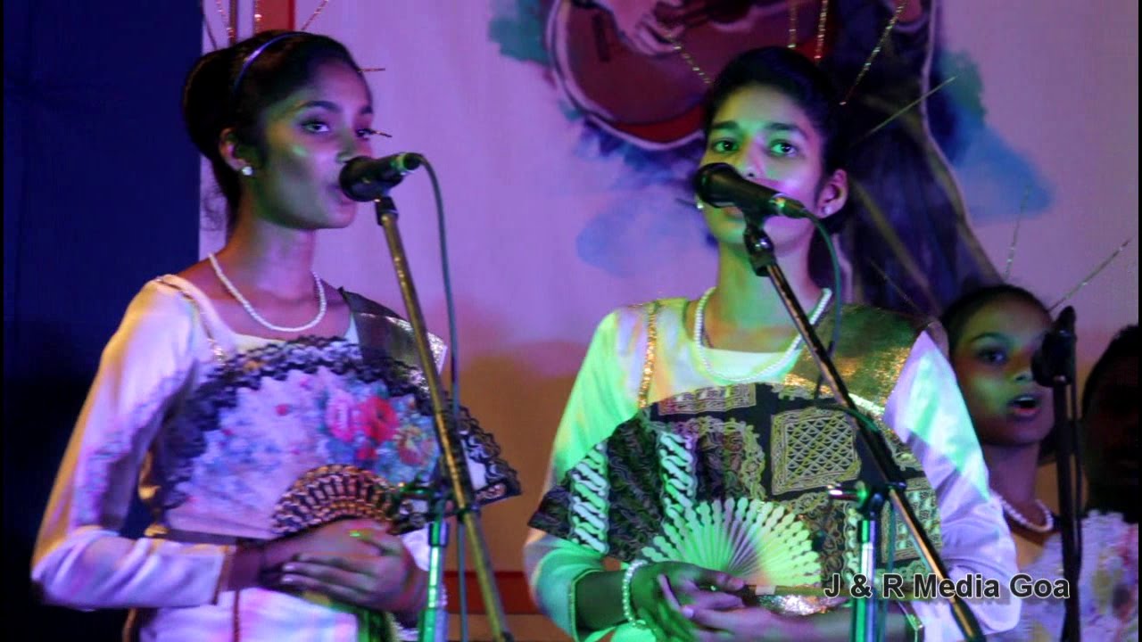 Goan Konkanni Mando by 'Chandorche fulte bhonge led by  Rosemary Dias' held in Chandor Goa