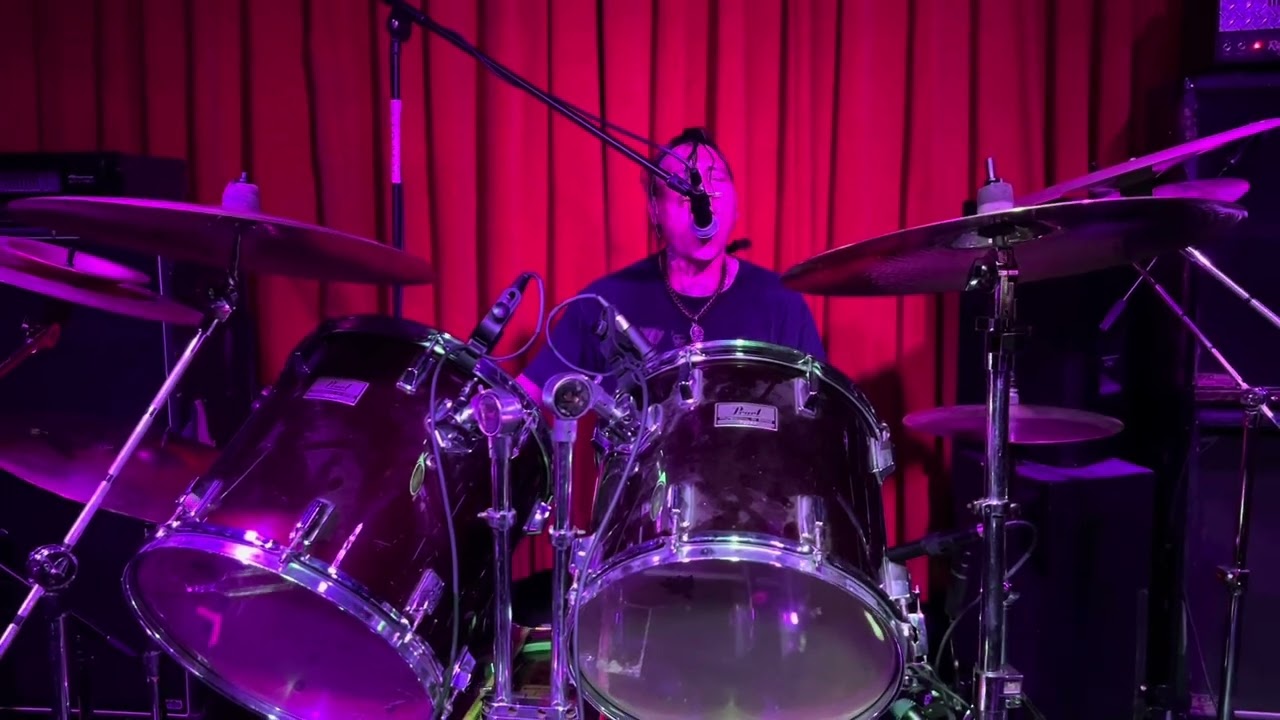 DEADFORM -  LIVE IN OAKLAND @ THEE STORK CLUB