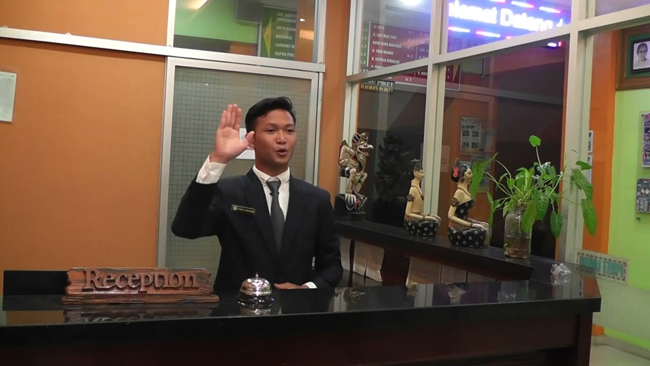 Hotel Reception SMKN 28 Jakarta - LKS Perhotelan - Fahrizal Ahmad Nawawi